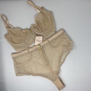 Agent Provocateur Debbie 34E/4 Set New